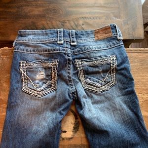 Buckle jeans